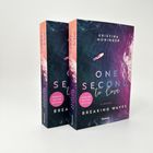 Bücher "One Second to Love" von Kristina Moninger. Cover zeigt eine Person auf einem Surfbrett auf dem Meer.