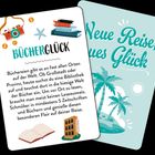 Karte: "Bücherglück" und "Neue Reise, neues Glück" mit Illustrationen von Kamera, Büchern, Palmen und einem Hotel.