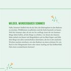 "Wilder, wunderbarer Sommer" steht oben in grün. Ein Text beschreibt sommerliche Aktivitäten. Zwei kleine Blumenillustrationen.