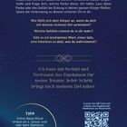 Ein beruhigender Text ermutigt zur Selbstwahrnehmung und Visualisierung. Mit QR-Code für eine Meditation. Hintergrund: dunkelblau.