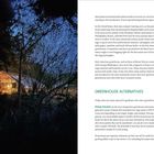 „GREENHOUSE ALTERNATIVES“ und „Hoop houses“ in grün. Rechts Text über Gewächshaus-Alternativen. Links beleuchtetes Gewächshaus bei Nacht.