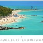 "Key West Beach", Kalender mit Strand und türkisfarbenem Meer, Menschen sonnen sich und schwimmen; Bäume und Felsen im Hintergrund.