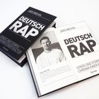 Text: "Jan Wehn, Deutsch Rap, Songs und Storys – Chronik einer Kultur." Zwei Bücher, eines geschlossen, anders geöffnet.