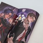 Keine Texte vorhanden. Illustration von drei elegant gekleideten Personen in einem mystischen, beleuchteten Raum.