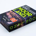 Buchcover mit Texten: "Andreas Winkelmann", "Mooreland", "Thriller", "Die Zwillinge", "Spiegel Bestseller Autor", "Knaur".