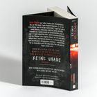 Ein Buch mit dem Text: "Lana Myers ... KEINE GNADE". Es hat einen düsteren Hintergrund und zeigt einen blutroten Apfel.