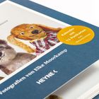 „Ich war beim Psychologen. Er will Euch alle kennenlernen!“ Lotti Baumann. Illustration von vier ausgestopften Hunden.