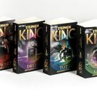 Vier Bücher von Stephen King: "Schwarz", "Drei", "Tot", "Glas". Jede mit Bild, Titel groß in gold.