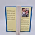 Zwei Absätze Text: Links ein Zitat über Schuhdesign, rechts Autorenbeschreibung. Foto zweier Personen.