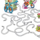 Jump und Lexi helfen Masha beim Blumengießen. Kinder mit Fahrrädern, Gartenschlauch und Pflanzen. Labyrinth aus Schläuchen.