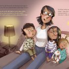 Kinder sitzen mit einer Frau auf einem Bett. Eine Lampe leuchtet, während leuchtende Punkte in der Luft schweben.
