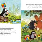 Eine Kinderbuchillustration mit einem Maulwurf, der Ball spielt, und anderen Tieren, die einen Fernseher anschauen.