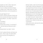 Text erzählt vom Unterricht und Hausaufgaben, Multiplikationen. Links unten sitzt ein Kind am Tisch und liest.