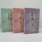 Drei Bücher: "HOPE", "TRUST", "FATE". Pastellfarben. Autor: Sara West. Bücher stehen nebeneinander.