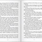 Doppelseite eines Buches mit Inhaltsverzeichnis in fünf Teilen, mit Kapiteln, Titeln und Seitenzahlen.