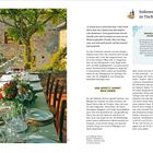 Essen und Trinken, Italiener bitten zu Tisch, Der Appetit kommt beim Essen. Terrasse mit gedecktem Tisch unter Baum.