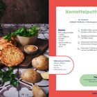 Kartoffelpuffer-Rezept mit Zutatenliste und Zubereitungsschritten. Links Kartoffelpuffer auf einem Brett, daneben Petersilie und Kartoffeln.