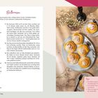 "Butterrosen" Rezept mit Zubereitungszeit, Backzeit, Gehzeit und Zutaten. Foto: Gebäckrollen auf Teller mit Puderzucker. Tipps-Box.