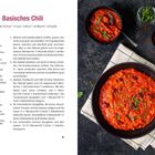 "Basisches Chili. Pro Portion: 332 kcal. Rezept für 4 Portionen. Zutaten: Möhren, Sellerie, Paprika, Zwiebel, Knoblauch, Chili."