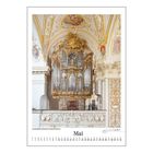 "Mai" steht unten, darunter ein Kalendarium. Eine prunkvolle Orgel in einer reich verzierten Barockkirche dominiert die Szenerie.