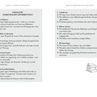 Ein Text mit einer Checkliste für Familienleitfäden zur Nutzung von KI, bestehend aus sieben Punkten. Rechts unten sind Bücher.