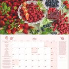 Kalender für Mai mit einem Rezept für Schokocreme-Tartelettes und einem Spruch von Marie von Ebner-Eschenbach.