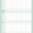 Kalender für Mai. Linke Seite zeigt Tage und Datum. Unten rechts Illustration von einer Muschelsammlung.