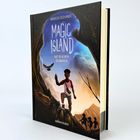 "Magic Island", "Auf geheimen Schwingen", Andreas Suchanek. Illustration zeigt Kinder auf einem Hügel bei Sonnenuntergang.