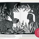 Texte: "Haassie rende verder..." Illustration: Ein Hase und ein Reh, umgeben von Blüten und Pflanzen in schwarz-weiß.