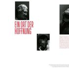 EIN ORT DER HOFFNUNG. Einzelne Schwarz-Weiß-Fotos von lächelnden Menschen und Text über Wohnraum in Brasilien.
