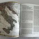Zur Sonne! Die Geschichte der Ölstudienmalerei in Italien zwischen Valenciennes und Corot. Links: alte Landkarte von Italien.