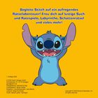 Begleite Stitch auf ein aufregendes Rätselabenteuer! Illustration eines lächelnden, blauen, außerirdischen Charakters.