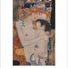 5, 1-31, Gustav Klimt „Die drei Lebensalter der Frau“ 1905. Illustration: Frau hält schlafendes Kind mit bunten Ornamenten.