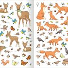 Illustration mit Rehen links und Füchsen rechts, umgeben von Vögeln, Schmetterlingen, Eichhörnchen, Mäusen, Eulen und Blumen.