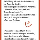 Lehrerin fragt Tobias über Amerika, Klasse antwortet. Frage zu Tieren am Nordpol, Melli zählt drei Eisbären, zwei Robben. Unten rechts ein Smiley.