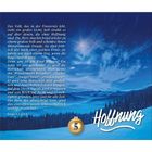 Text über Hoffnung aus Jesaja 9:1,2,5-6. Winterliches Landschaftsbild mit Sternenhimmel. Goldener Kreis mit der Zahl 5.