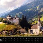 Text: Südtirol 05; Schloss Wolfsthurn, Mareit. Eine malerische Landschaft mit einem Schloss auf einem grünen Hügel.