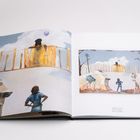 "Architect, 2023. Oil on canvas. 60 x 72 inches." Zwei Illustrationen von Personen an einer Brücke mit einem lila Ballon.