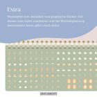 Extra: Notizzettel zum Abreißen und praktische Sticker für Dates und Wochenplanung. Oben hellblauer Hintergrund, unten grüne Seiten.