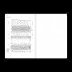 Offenbarung 1,9. Der Auftrag an Johannes. Der Text beschreibt eine Vision des Apostels Johannes. Links Text, rechts gepunktetes Papier.