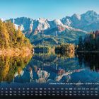 Text: "Eibsee mit Blick auf die Zugspitze - 2.962 m (Deutschland) 6". Ein klarer See mit Bergen im Hintergrund, Herbstbäume spiegeln sich.