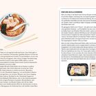 HIYASHI CHUKA: Eine Beschreibung eines erfrischenden Ramen-Gerichts. Rechts daneben: EINE ODE AN ALLE KONBINIS, die Japans Convenience-Stores würdigt. Illustrationen von Ramen und Snacks.