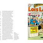 Das Bild zeigt ein Comic-Cover mit "SUPERMAN’S GIRL FRIEND LOIS LANE" in großen Buchstaben und einer Szene mit Lois und Superman.