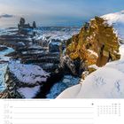 27 Mo, 28 Di, 29 Mi, 30 Do, 31 Fr, 01 Sa, 02 So. Dezember Januar, Blick über verschneite Küste und Meer mit Felsen.