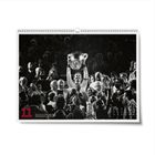 Text: "11. Die Krönung. Zum dritten Mal." Ein Spieler hebt einen großen Pokal inmitten jubelnder Menschen.