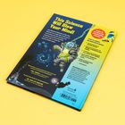 "This Science Will Blow Your Mind!" in Gelb. Eine Illustration mit einem Taucheranzug auf gelbem Hintergrund.