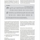 **Spiellied – Bewegung und Spiel stehen im Vordergrund:** Ein Einführungstext beschreibt, wie ein Spiellied Bewegungen ermöglicht. Es gibt ein Notenblatt für das Lied "Der Wind" von Wolfgang Flödl, gefolgt von Erklärungen zum Einsatz von Windgeräuschen und Anweisungen zur Umsetzung als Bewegungsspiel. Kapitel "Wir begleiten mit Tönen der Pentatonik" folgt. Seitenzahl: 89.