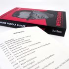 Buchcover "Werdegang" von Heinz Rudolf Kunze. Buch und aufgeklappte Seite mit Diskografie von 2009 bis 2021.