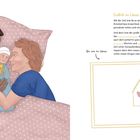 „Endlich zu Hause“ und „Bei uns zu Hause“ stehen neben einer Zeichnung eines Hauses mit Herz. Eine Familie kuschelt im Bett.