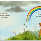 Zwei Mäuse im Regen, blicken auf einen Regenbogen. Ein Schmetterling sitzt auf einer Blume. Texthandlung mit Dialog.